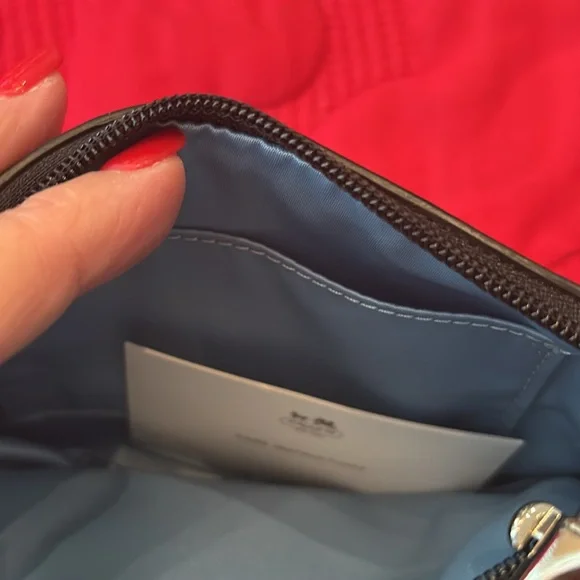 Black coach wristlet nwt - Picture 5 of 5
